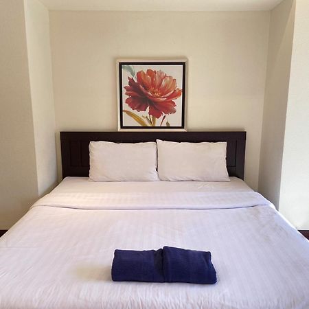 Blooming Hill Boutique Suites Pattaya Exterior photo