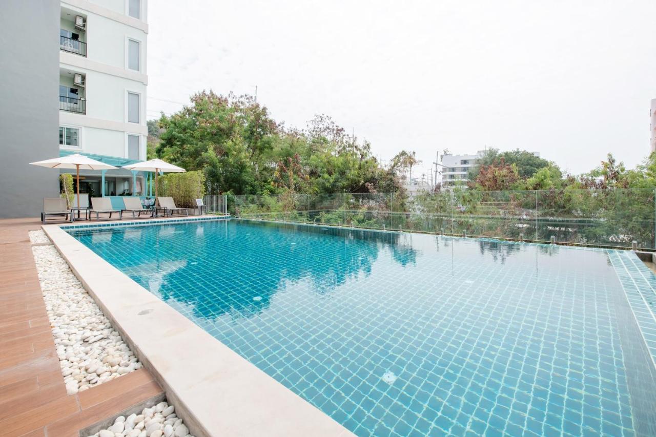 Blooming Hill Boutique Suites Pattaya Exterior photo