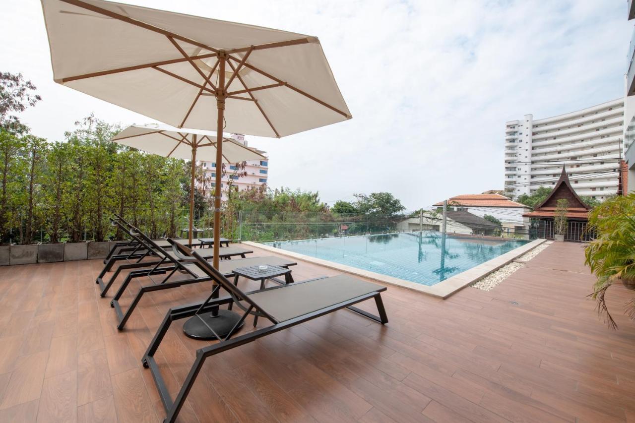 Blooming Hill Boutique Suites Pattaya Exterior photo
