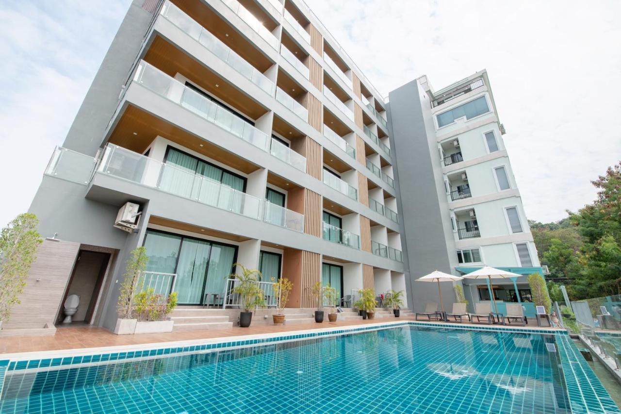 Blooming Hill Boutique Suites Pattaya Exterior photo