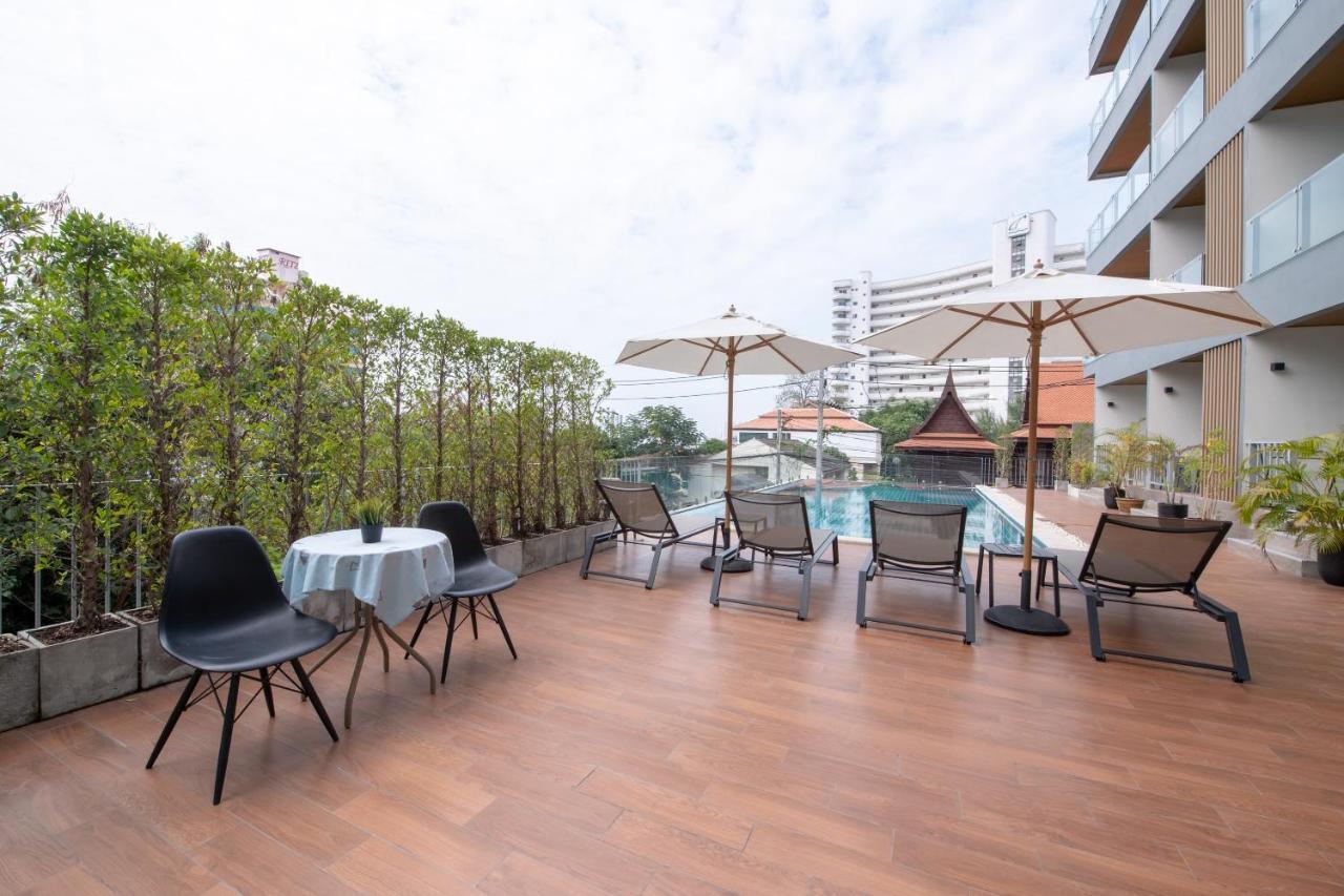 Blooming Hill Boutique Suites Pattaya Exterior photo